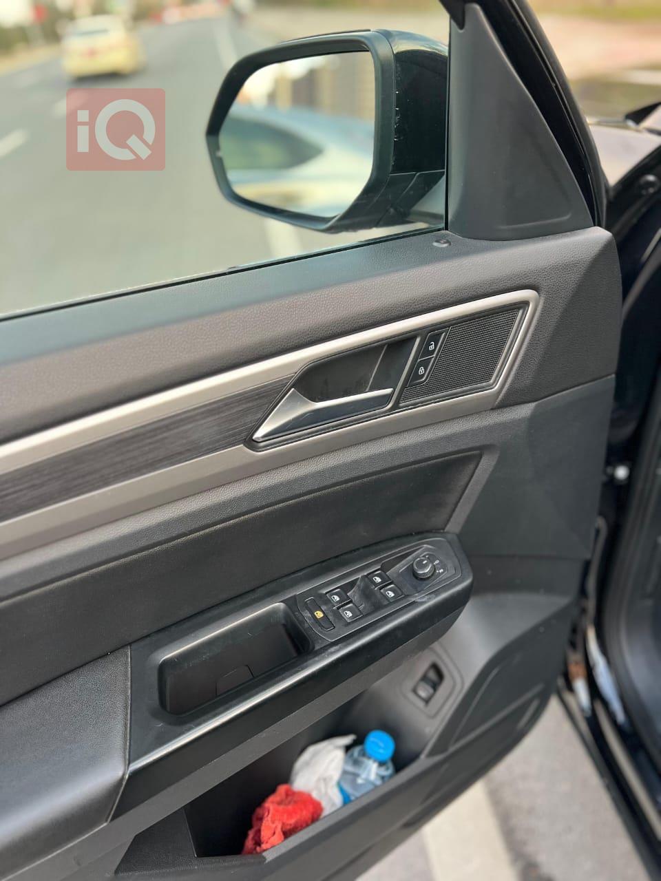 فولكسفاغن أطلس كروس سبورت